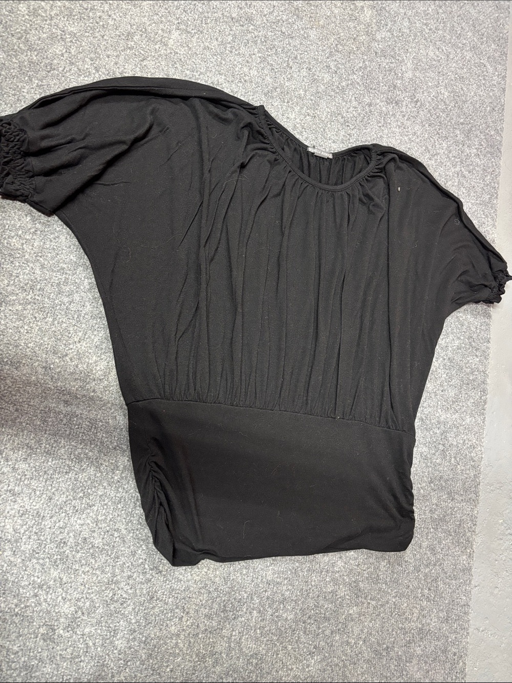 Isabella Rodriguez Black Short Sleeve Gathered Waist Tunic